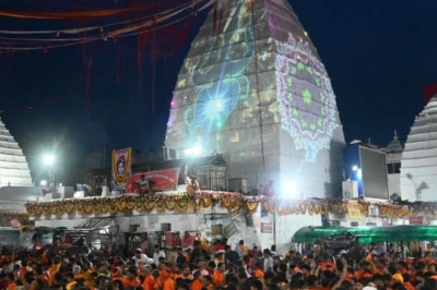 सावन में बाबा धाम में होगी खास व्यवस्था, अब सुरक्षित रहेगा श्रद्धालुओं का मोबाइल और सामान