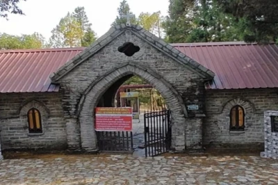नैनीताल की एक अनूठी विरासत: 130 साल पुराना ब्रिटिशकालीन कब्रिस्तान, जिसे देखने पहुंचते हैं विदेशी सैलानी