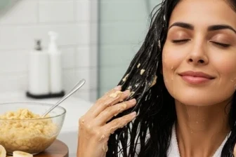 बालों का झड़ना थमेगा! केले से बने ये 4 हेयर मास्क देंगे प्राकृतिक चमक और सैलून जैसा निखार, जानें आसान विधि