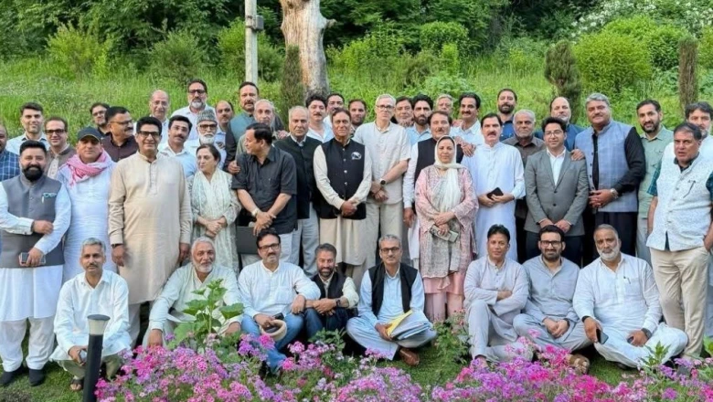 जम्मू-कश्मीर के राज्य दर्जे की मांग को धार देगी नेशनल कॉन्फ्रेंस, मानसून सत्र में दिल्ली पहुंचेंगे उमर अब्दुल्ला के विधायक