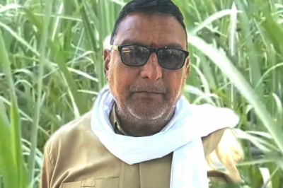 नौकरी छोड़ खेतों में रचा सफलता का इतिहास, शिक्षक अशोक पाटिल अब कहलाते हैं समृद्ध किसान