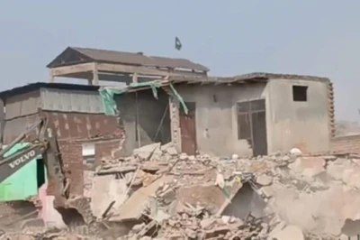 मंदिर-मस्जिद के बाद अब नेहरू कॉलोनी पर चला बुलडोजर, 10 हजार आबादी वाली बस्ती की बारी