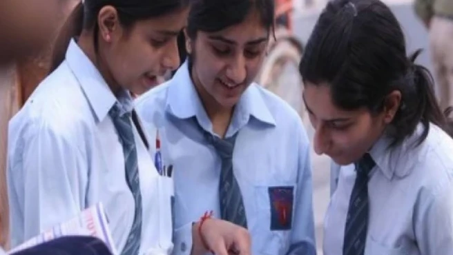 CBSE 12वीं: मार्क्स वेरिफिकेशन और री-इवैल्यूएशन पोर्टल हुआ शुरू, जानें आवेदन का पूरा तरीका