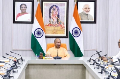 यूपी के 18 शहरों में दौड़ेंगी ई-बसें, सरकारी अधिवक्ताओं का मानदेय बढ़ा; जानें कैबिनेट के बड़े फैसले