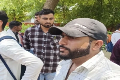'मनरेगा मजदूरों को भी हमसे ज्यादा मिलता है'.. मानदेय और सैलरी को लेकर भड़के संविदा कर्मी