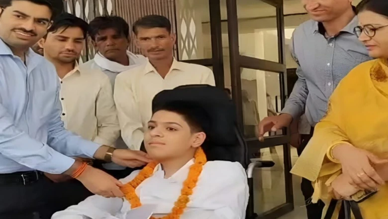 हौसले की मिसाल: 15 साल के गर्वित ने एक दिन के लिए संभाली जिला कलेक्टर की कुर्सी, भावुक हुआ माहौल