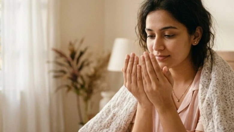 मोबाइल नहीं, सुबह जागते ही हथेली क्यों निहारते हैं ये लोग? महंत ने बताया किस्मत बदलने वाला राज