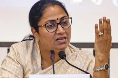 मालवीय नगर अग्निकांड पर सीएम रेखा गुप्ता सख्त, दिल्ली में अवैध होटलों-संपत्तियों पर चलेगा विशेष अभियान