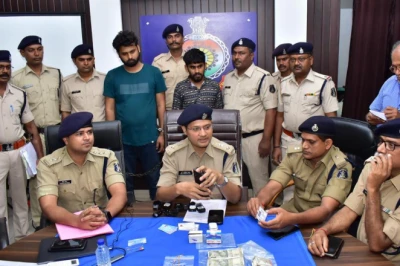 रिशु श्री के बाद करीबी सहयोगी संतोष कुमार गिरफ्तार, SVU की कार्रवाई तेज