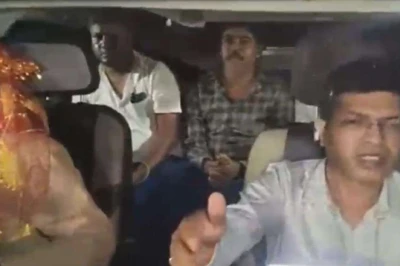 टीएमसी को दोहरा झटका! NIA ने पूर्व विधायक शौकत मोल्ला को दबोचा, उधर कई नेता कांग्रेस में शामिल