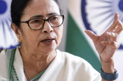 तीसरे पन्ने का रंग अलग क्यों? कालीघाट बैठक से CID जांच तक, TMC की अंदरूनी जंग ने बढ़ाई ममता की मुश्किल