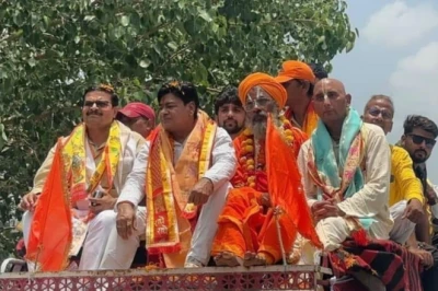 श्रीकृष्ण जन्मभूमि मुक्ति की मांग ने पकड़ा जोर, मथुरा में निकली रैली, हिंदुओं से एकजुटता की अपील
