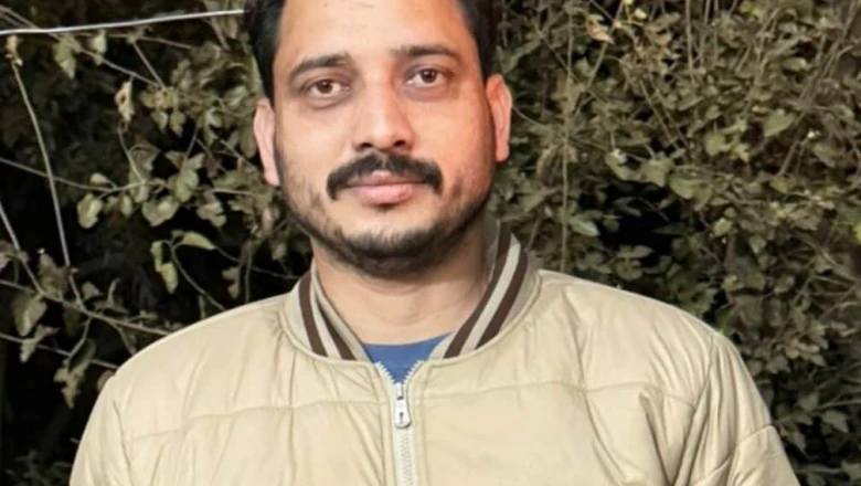 डॉक्टरी का पेशा छोड़ राजनीति में उतरे डॉ. डोविल ठाकुर, अब करेंगे खारसी पंचायत का 'इलाज'