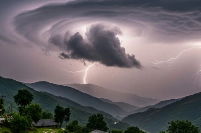 Uttarakhand Weather: देहरादून और चमोली समेत कई जिलों में आज बरसेंगे बादल, फिर दो दिन बाद चढ़ेगा पारा; IMD का अलर्ट