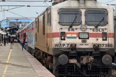 प्रयागराज से इंदौर और उधना के लिए दौड़ेंगी 2 नई स्पेशल ट्रेनें, जानें रूट, समय और पूरी जानकारी