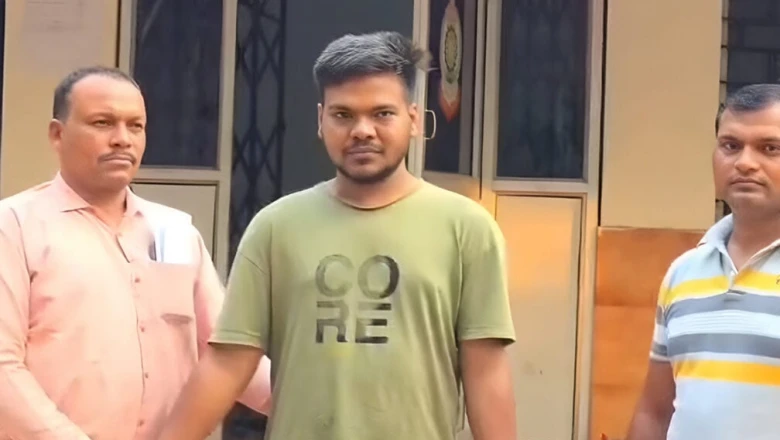 टीवी से 5 सेकंड पहले मैच का अपडेट! ऑनलाइन क्रिकेट सट्टे में सॉफ्टवेयर इंजीनियर गिरफ्तार, दिल्ली से छत्तीसगढ़ तक फैला जाल