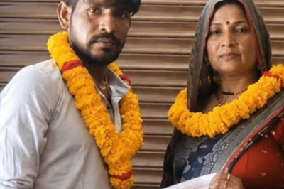 कानपुर देहात में सास और दामाद की कोर्ट मैरिज, वीडियो वायरल; क्या ऐसे रिश्तों को मान्यता मिलनी चाहिए?