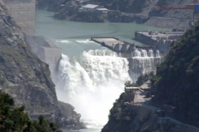 बिना बम-गोले के भारत का बड़ा वार, सिंधु जल समझौता रोकते ही पाकिस्तान में पानी को लेकर हाहाकार
