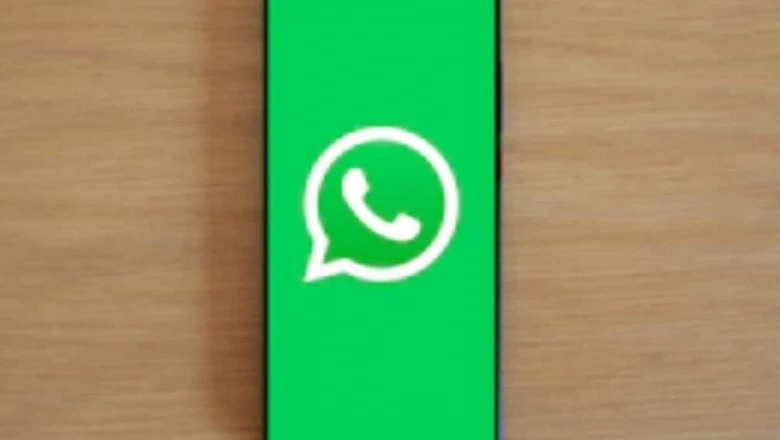 WhatsApp ला रहा 'व्यू वन्स टेक्स्ट मैसेज' फीचर, एक बार पढ़ते ही गायब हो जाएगा संदेश; 'स्पॉयलर मैसेज' पर भी काम जारी