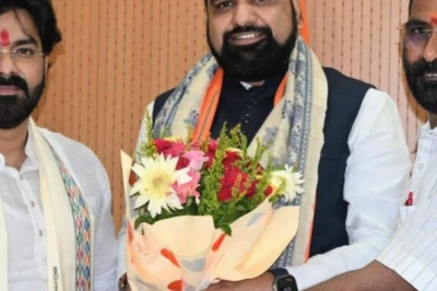 नजरिया: 'पार्टी ही मेरी मां है...' सांसदी की दौड़ में रहे भोजपुरी स्टार पवन सिंह को आखिर क्यों थामना पड़ा MLC का टिकट?