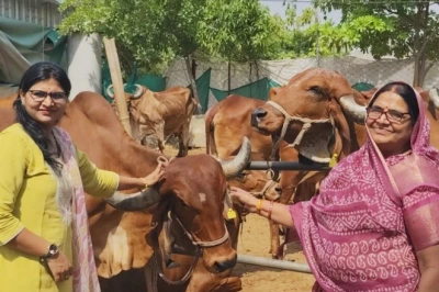 गाय के दूध से मां को मिली राहत, असिस्टेंट प्रोफेसर की नौकरी छोड़ शुरू किया गौ सेवा धाम, आज बनीं मिसाल