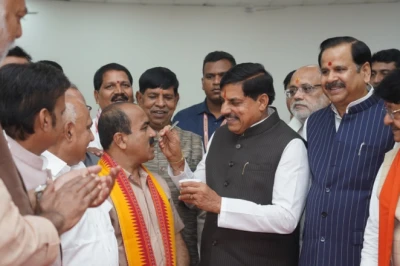 राज्यसभा चुनाव: भाजपा के तीसरे उम्मीदवार महेश केवट ने दाखिल किया नामांकन, सीएम मोहन यादव बोले- 'जीत के लिए हम संकल्पित हैं'