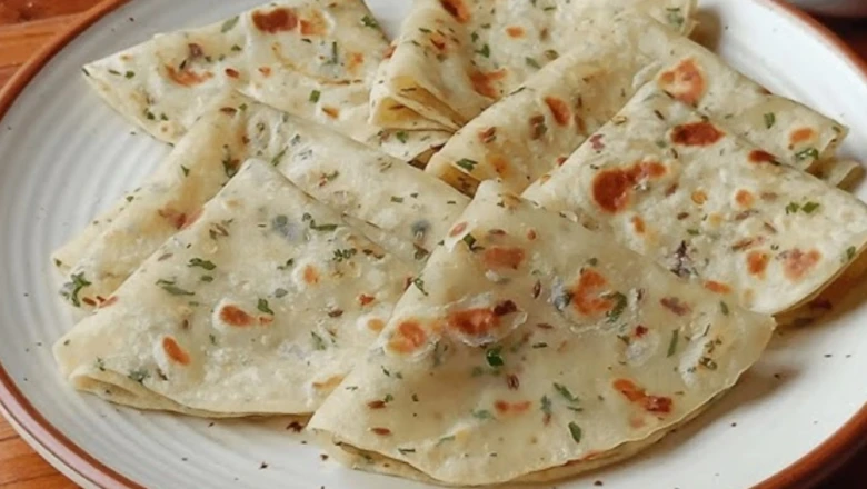 नाश्ते के लिए बनाएं रेशमी आलू पराठा, एक ही पराठे में भर जाएगा पेट, जानिए आसान रेसिपी