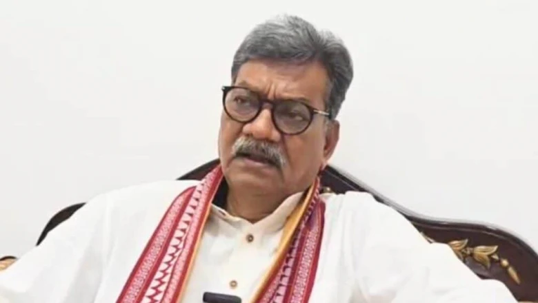 नेता प्रतिपक्ष चरणदास महंत का तीखा प्रहार: 'साय सरकार का कामकाज पटरी से उतरा, पूरे मंत्रिमंडल को बदलना जरूरी'