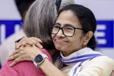 TMC में बगावत के बीच ममता बनर्जी का विपक्ष को बड़ा संदेश, बोलीं- 'INDIA गठबंधन चाहे तो मुझे...'