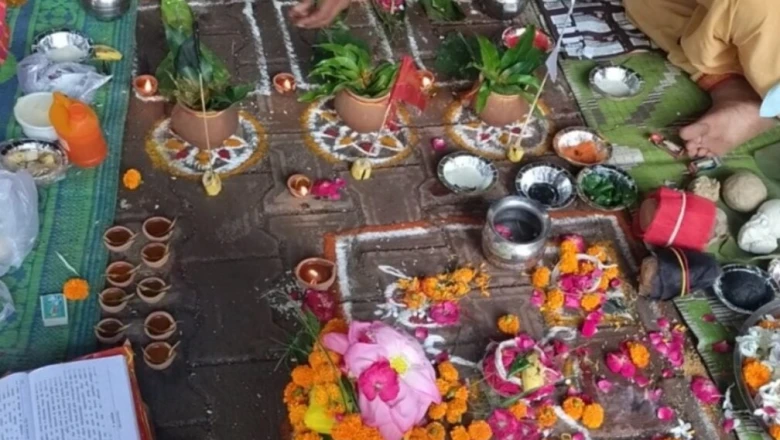 क्या आपके पितृ हैं रुष्ट? नाराज पितरों को मनाने का सुनहरा अवसर, इस दिन करें पिंडदान