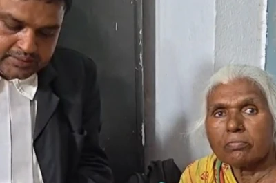 मुजफ्फरपुर में अजब लापरवाही: ज़िंदा बुज़ुर्ग महिला को रिकॉर्ड में बता दिया मृत, पेंशन भी बंद, खुद को ज़िंदा साबित करने में जुटीं