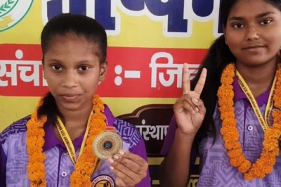 श्मशान घाट की पाठशाला से निकलीं दो बेटियां, वुशू में जीता गोल्ड मेडल