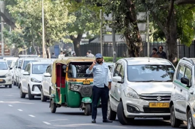 चंडीगढ़-मोहाली में ठहरी ओला-उबर की रफ्तार, मांगों को लेकर सड़कों पर उतरे ड्राइवर