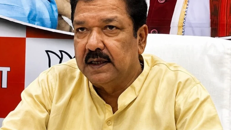 बिहार में 10 अंचल अधिकारियों पर गिरी गाज, अंजली-आंचल समेत कई CO नपे; मंत्री दिलीप जायसवाल बोले- लापरवाही नहीं चलेगी