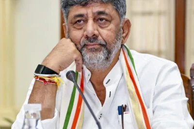 कर्नाटक कांग्रेस में थमी नहीं खींचतान, विभागों के बंटवारे से नाराज दो नेता पहुंचे दिल्ली; DK शिवकुमार की मुश्किलें बढ़ीं