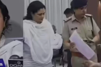 खजराना मंदिर में थमने का नाम नहीं ले रहा विवाद, पुजारी पुनीत भट्ट की पत्नी ने उठाई पद से हटाने की मांग, प्रशासन ने बैठाई जांच