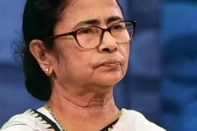 टीएमसी में बगावत: क्या बागी सांसदों का गुट सच में 'दो-तिहाई' तक पहुंच गया, ममता की स्थिति क्या है?