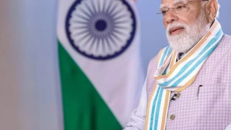 '12 साल बेमिसाल': भारत मंडपम में NDA शासित राज्यों के मुख्यमंत्रियों संग पीएम मोदी की बड़ी बैठक