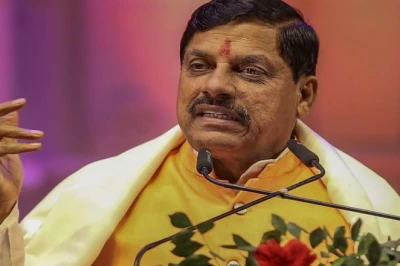 मध्य प्रदेश: दो से अधिक बच्चे होने पर भी मिलेगी सरकारी नौकरी, सीएम मोहन यादव ने 25 साल पुराना नियम किया खत्म