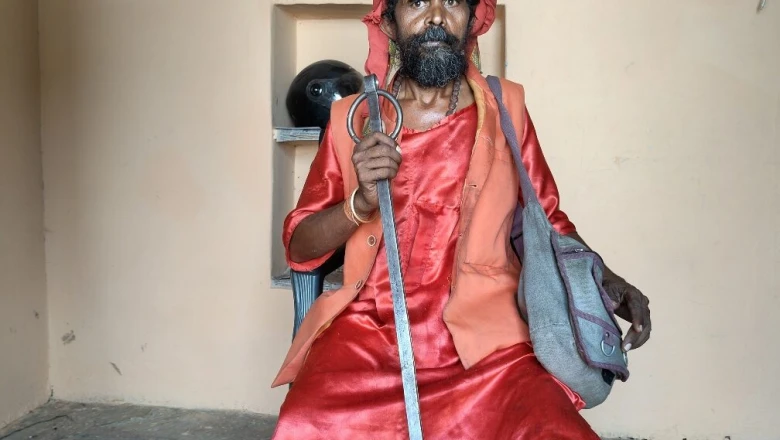 न नक्शा, न मशीन... मिनटों में बता देते हैं पानी का पता, 15 साल से बिना शुल्क लिए दे रहे सटीक जानकारी