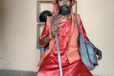 न नक्शा, न मशीन... मिनटों में बता देते हैं पानी का पता, 15 साल से बिना शुल्क लिए दे रहे सटीक जानकारी