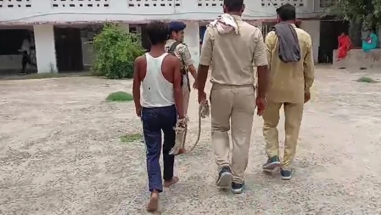 आंगनबाड़ी पढ़ने पहुंची मासूम के साथ युवक की हरकत, पड़ोसियों ने रंगे हाथ धरा
