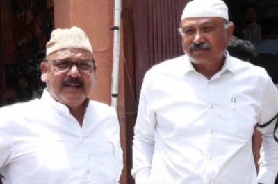 जयपुर में नूरानी मस्जिद गिराए जाने पर मुस्लिम समुदाय का रोष, काली पट्टी बांधकर अदा की जुमे की नमाज