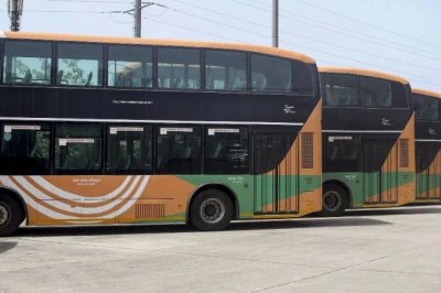 नोएडा में 15 जून से दौड़ेंगी डबल डेकर इलेक्ट्रिक बसें, जानें किराया और रूट की पूरी जानकारी