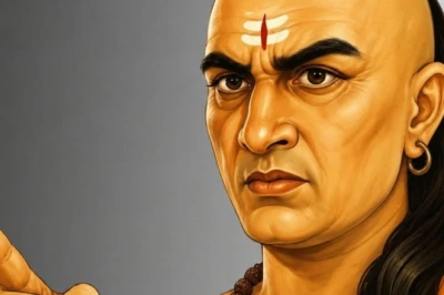 Chanakya Niti: सिर्फ दुश्मन ही नहीं, हालात भी मानेंगे हार, चाणक्य के ये कड़वे सच बदल सकते हैं जिंदगी