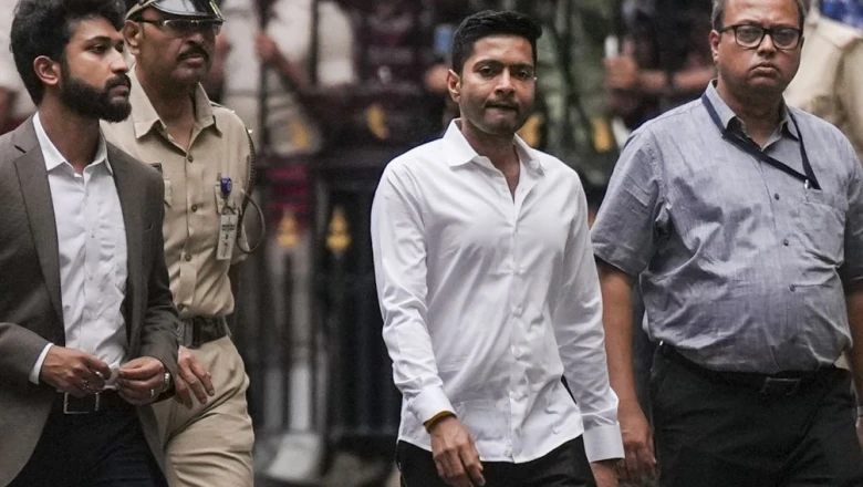 CID की पूछताछ के बाद अभिषेक बनर्जी का बयान, अमित शाह और कल्याण बनर्जी को लेकर कही बड़ी बात