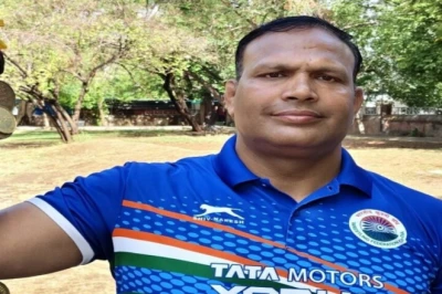 कोटा के रविंद्र कुमार ने रचा इतिहास, विनेश फोगाट के मुकाबले में निभाई रेफरी की भूमिका