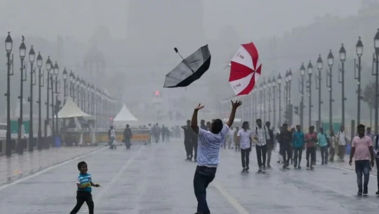 दिल्ली-NCR में आज 80 किमी/घंटे की रफ्तार से चलेगी आंधी, IMD का रेड अलर्ट; जानें अगले 4 दिन कैसा रहेगा मौसम
