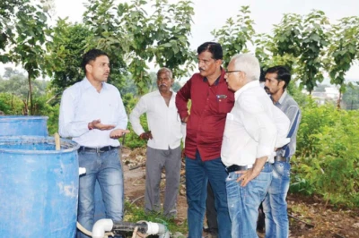 72 साल की उम्र और किसानी के 50 बरस: हाईटेक फार्मिंग और वर्मी कंपोस्ट पर वैज्ञानिकों संग किया शोध