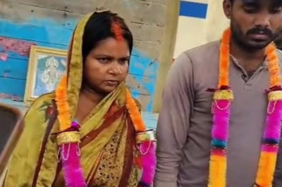 अपने से 12 साल छोटे युवक से प्रेम, राज खुला तो पति ने मंदिर में करा दी पत्नी की शादी